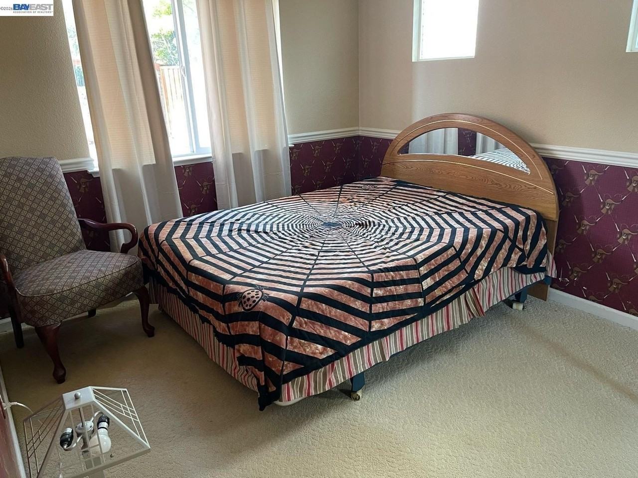 1013 Ridgeview Dr - Photo 4 of 20