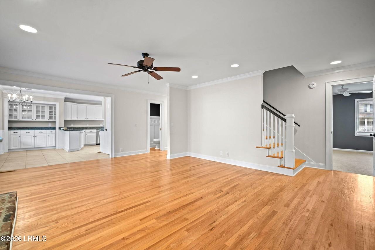 344 Cottage Farm Dr - Photo 7 of 46