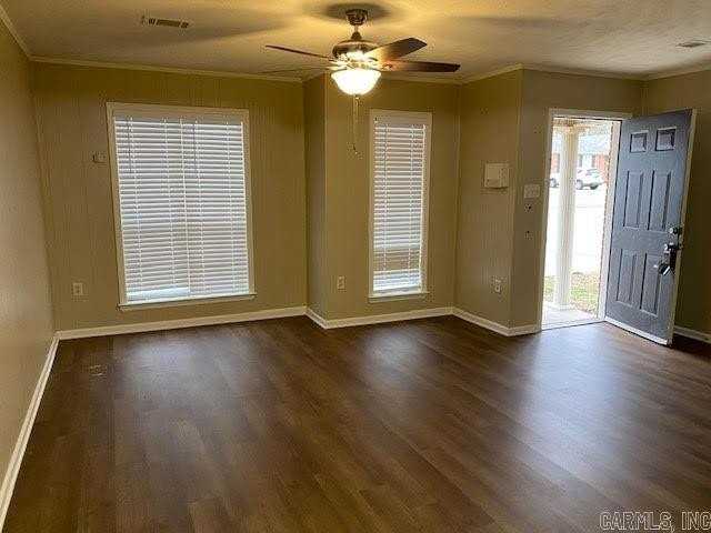 306B Mildred St - Photo 5 of 9