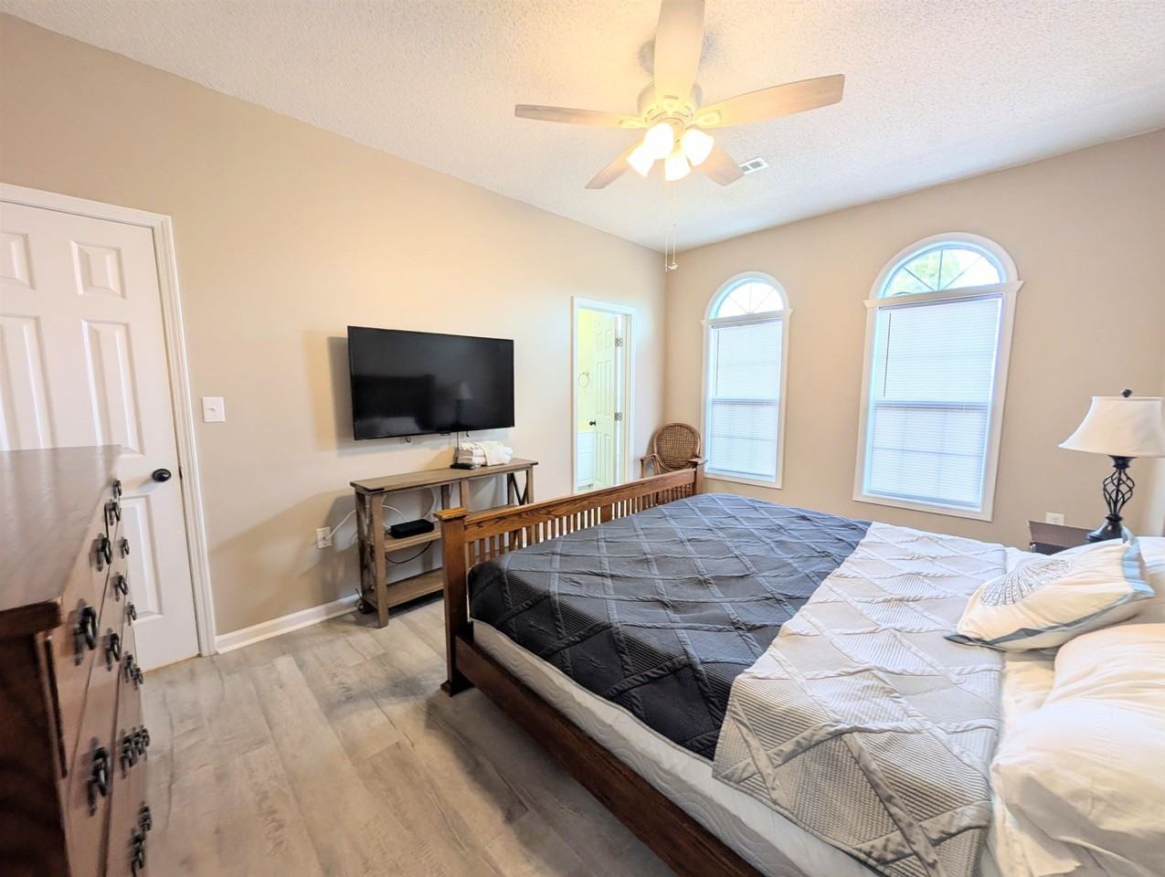 9772 Leyland Dr - Photo 4 of 30