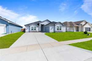 featured image of 3818 Morteza Dr