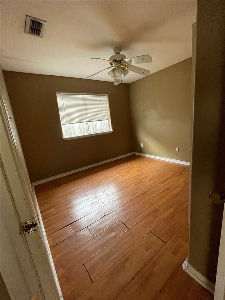 7910 Impala Dr - Photo 5 of 9