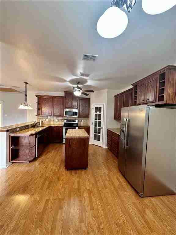 3113 Dante Dr - Photo 6 of 18