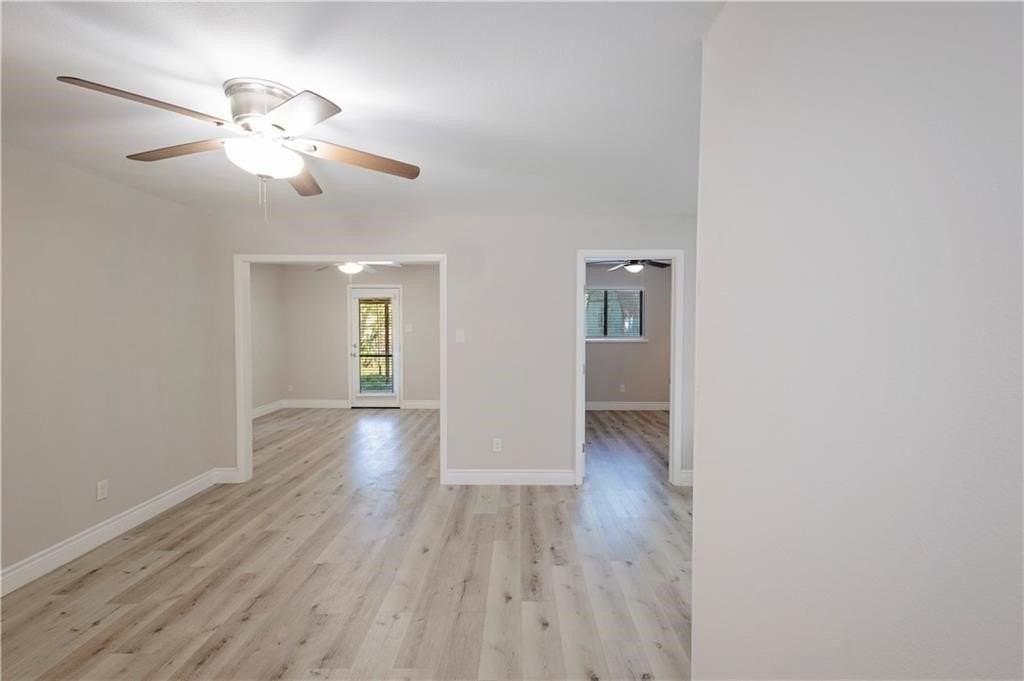 4901 Dubose St - Photo 4 of 17