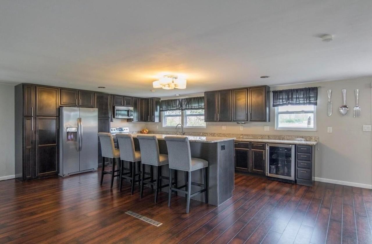 5726 Countrie View Ct - Photo 3 of 29