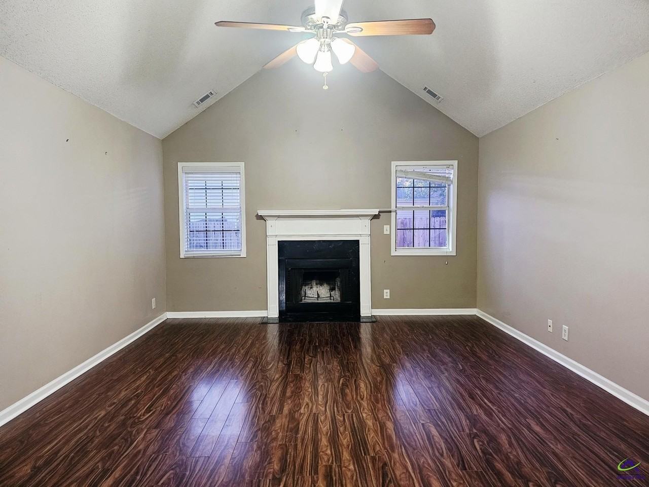 217 Willis Creek Rd - Photo 7 of 19