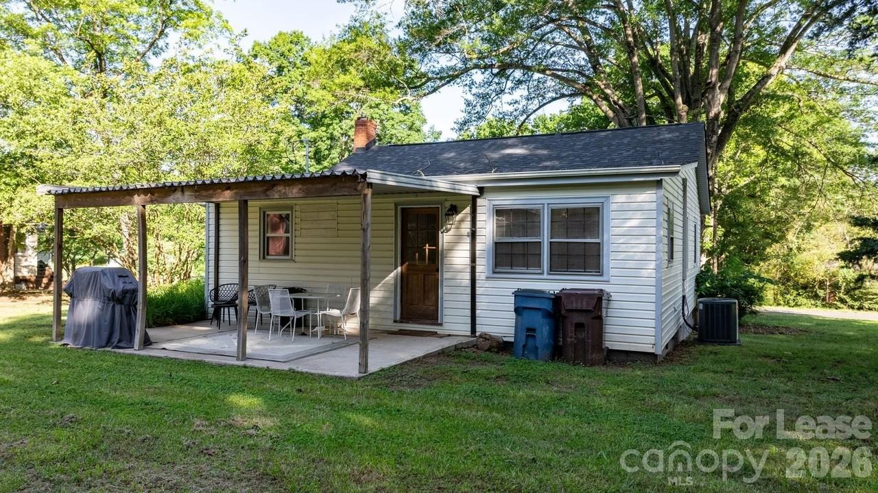 116 Barnes Ln - Photo 6 of 40