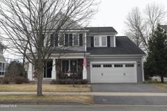 5 Maria Ln - Photo 1 of 1