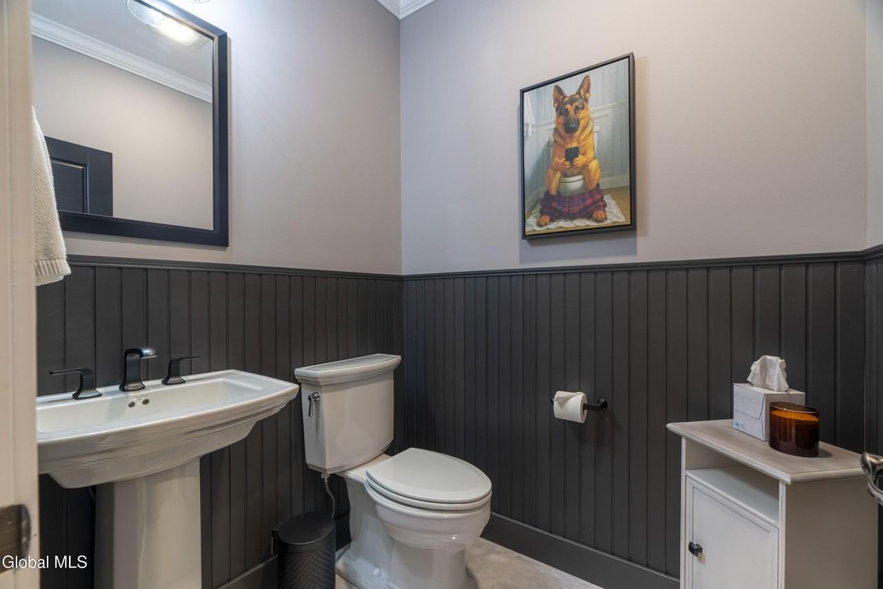 5 Maria Ln - Photo 4 of 30