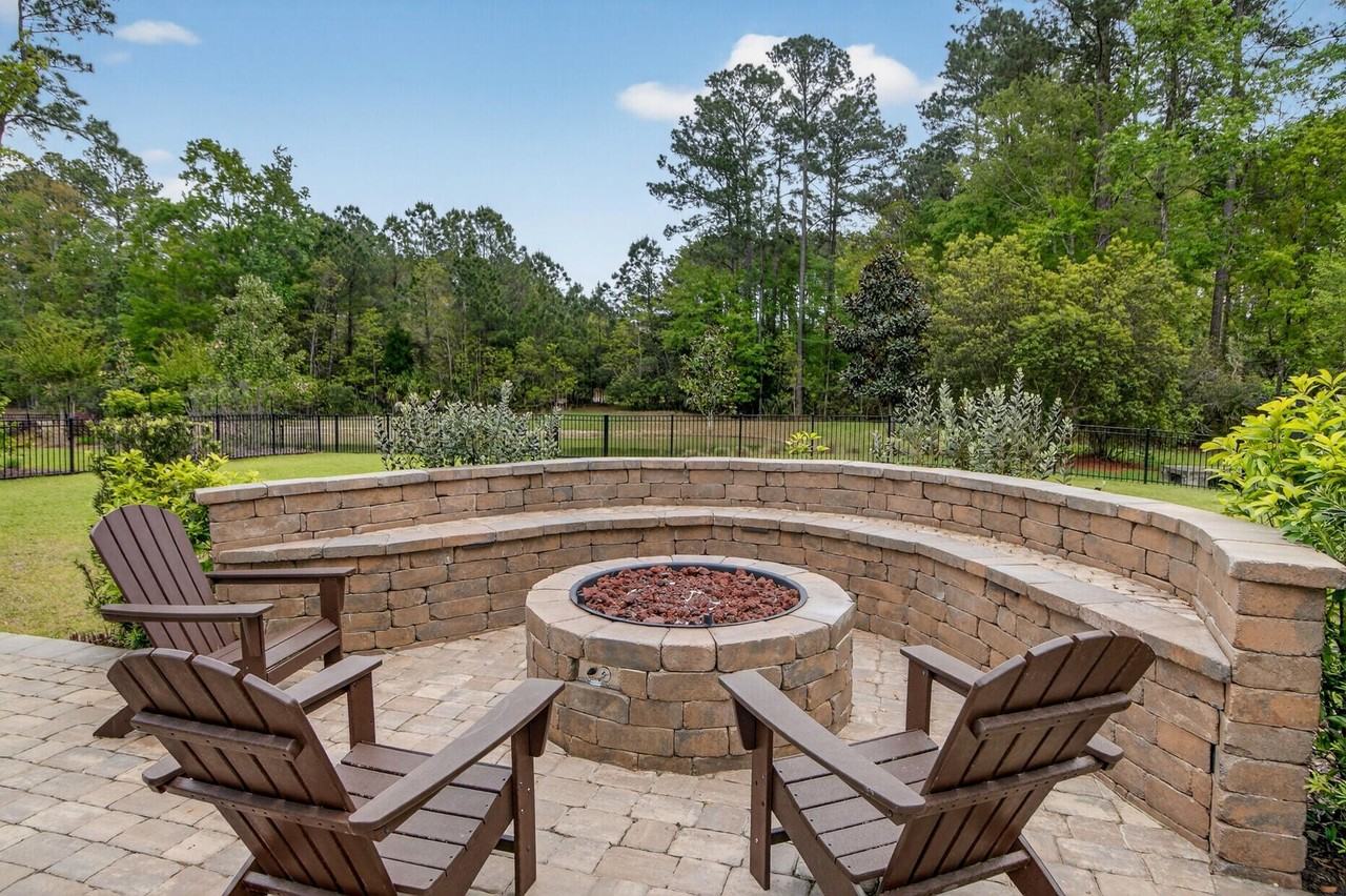 2820 Summertime Ln - Photo 6 of 50