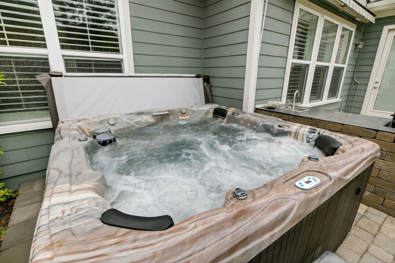 2820 Summertime Ln - Photo 7 of 50