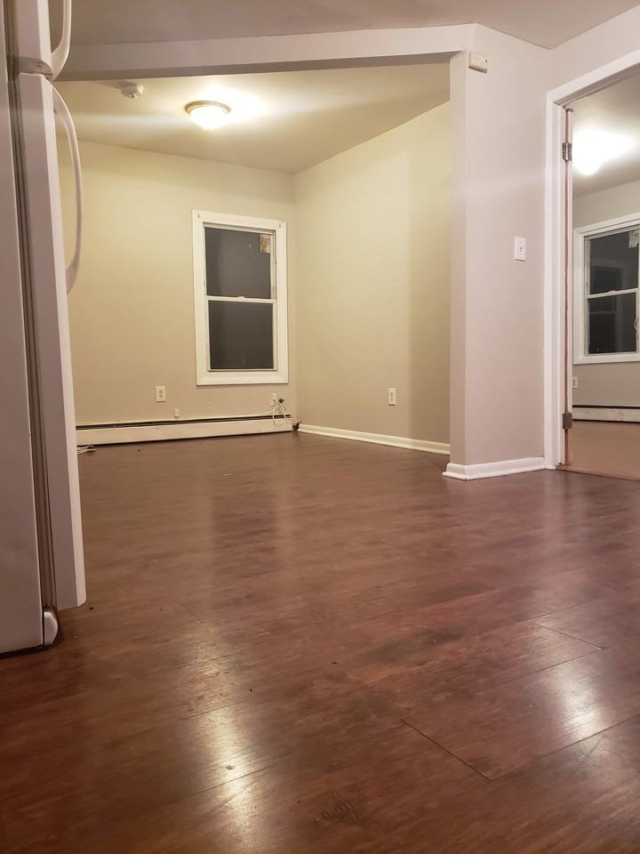 8 Park St #2 - Photo 4 of 9