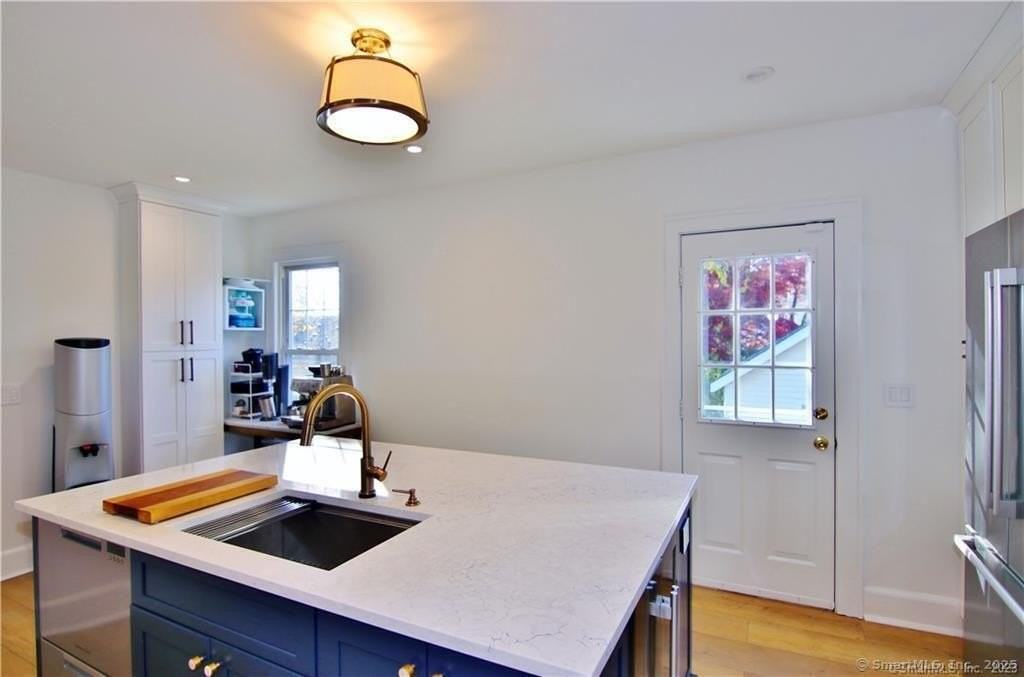 30 Saint George Ave - Photo 7 of 19