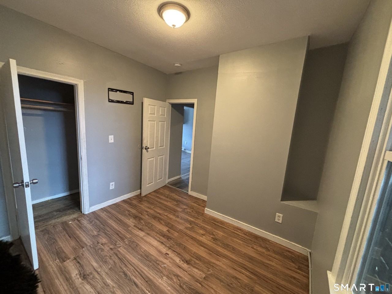 2370 Main St - Photo 5 of 7