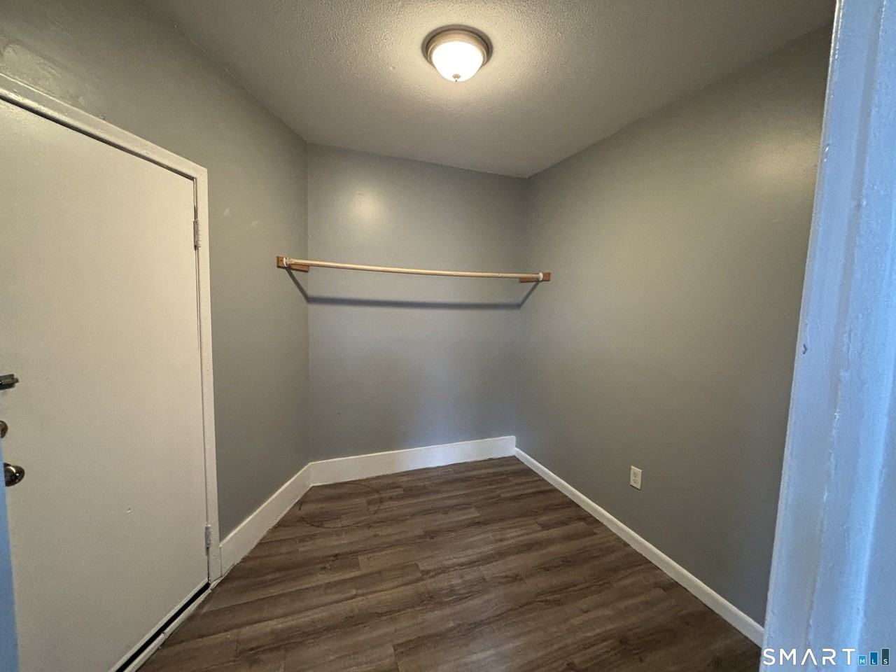 2370 Main St - Photo 6 of 7