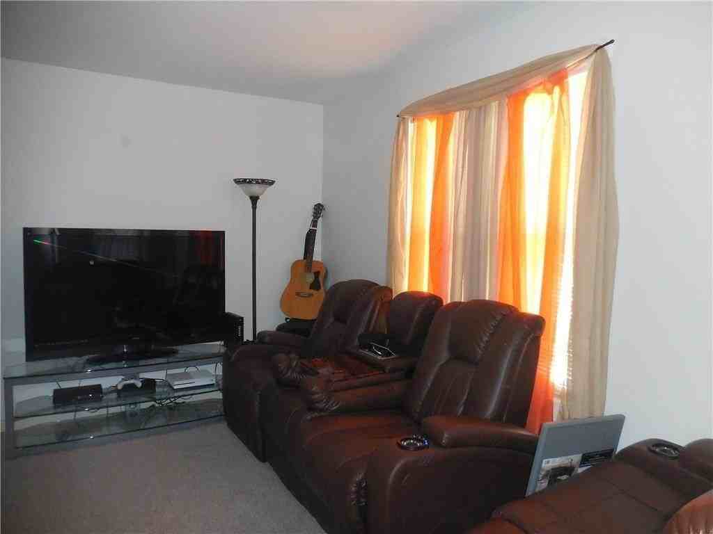 17 Lake Ave Unit 2 - Photo 6 of 14