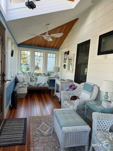 94 Lee Way - Photo 7 of 8