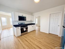 featured image of 70 Lindley St #3rdFL