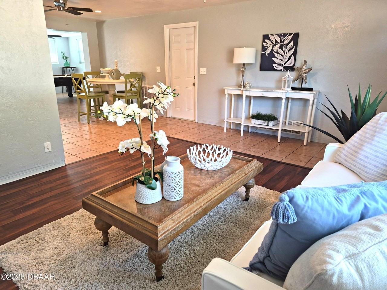 737 5th St - Photo 6 of 26