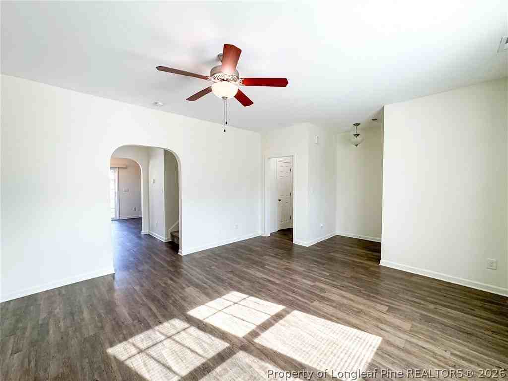 217 Fieldbrook St - Photo 4 of 21