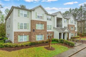 featured image of 13202 Fairington Ridge Cir