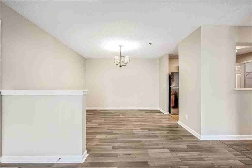 13202 Fairington Ridge Cir - Photo 5 of 23