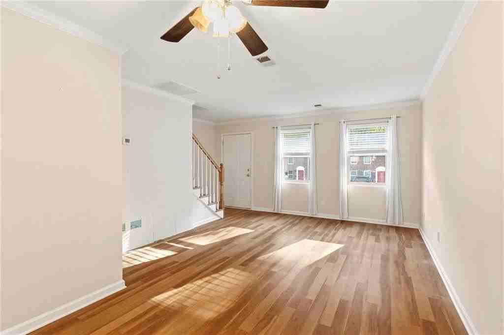 245 Winding River Dr Unit E - Photo 5 of 20