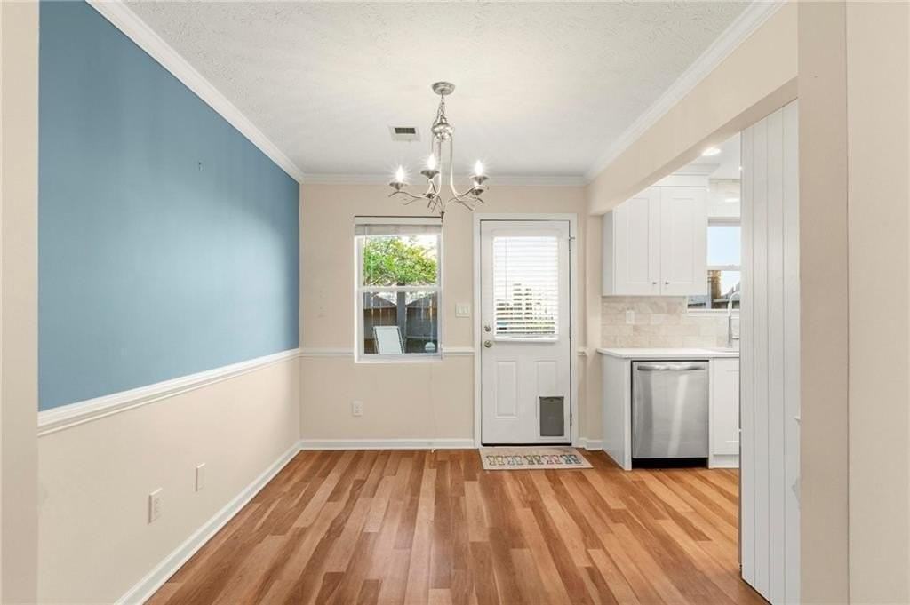 245 Winding River Dr Unit E - Photo 6 of 20