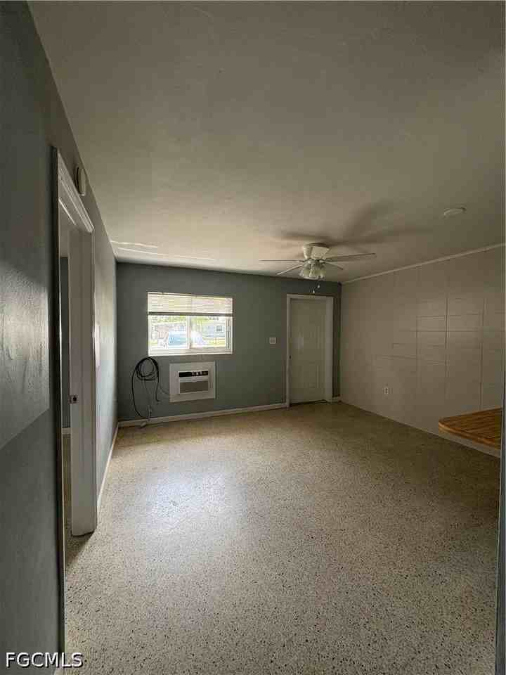 5510/5512 Third Avenue #5510 - Photo 4 of 16
