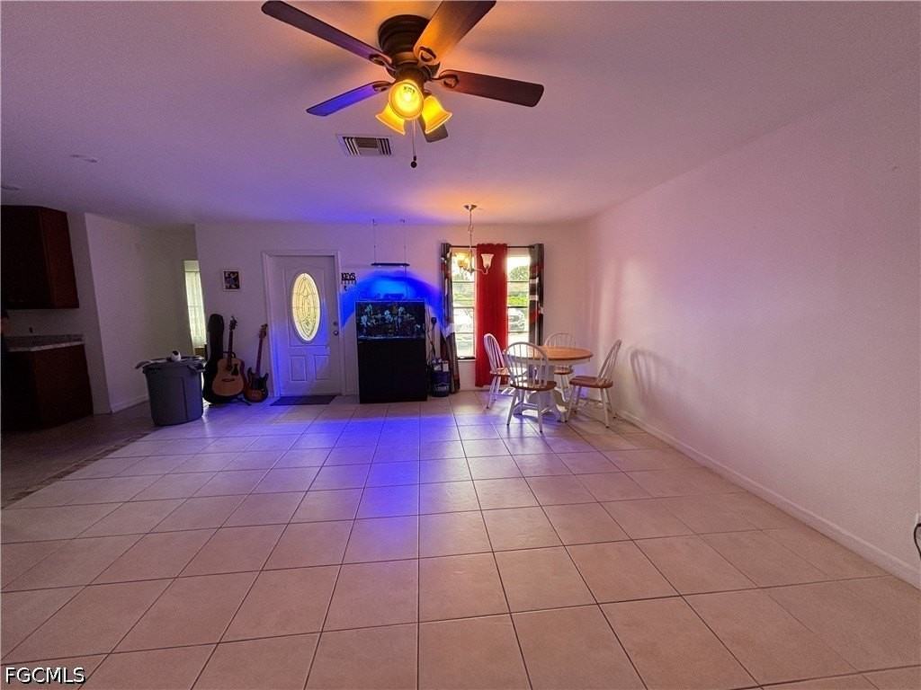 1977 46th St Sw - Photo 4 of 18