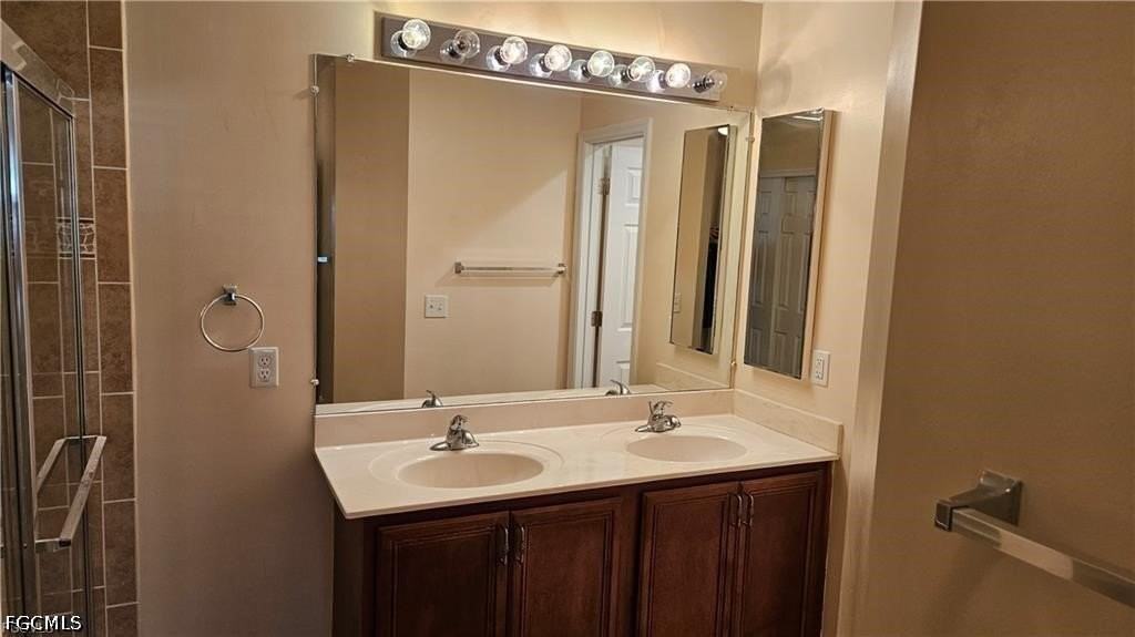 9224 Aegean Cir - Photo 7 of 13