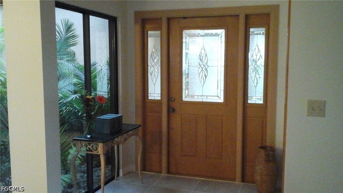 4011 Sw 2nd Ave - Photo 3 of 40