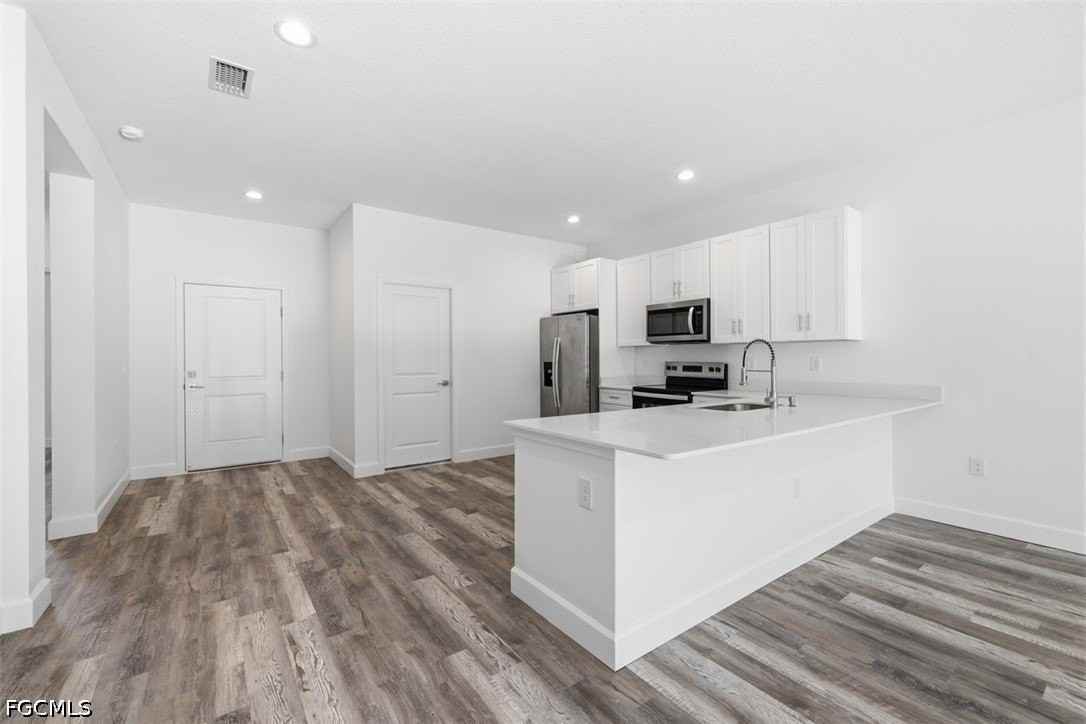 10047 Amicola St - Photo 2 of 18