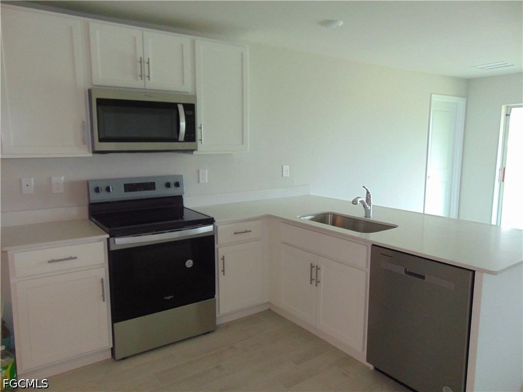 7005 Calder Cir - Photo 4 of 20