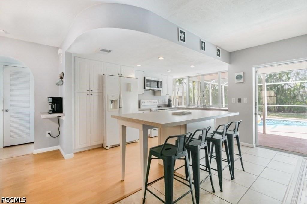 922 Se 25th Ln - Photo 3 of 19