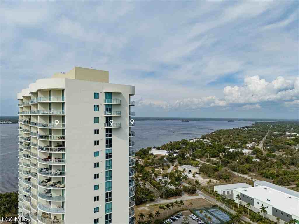 Grand Isles Ln #LPH1 - Photo 3 of 29