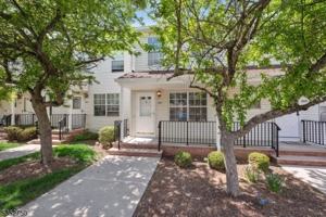 featured image of 907 Wetherburn Ct