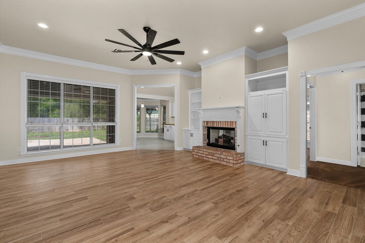 5814 Gold Crest Dr #1 - Photo 3 of 28