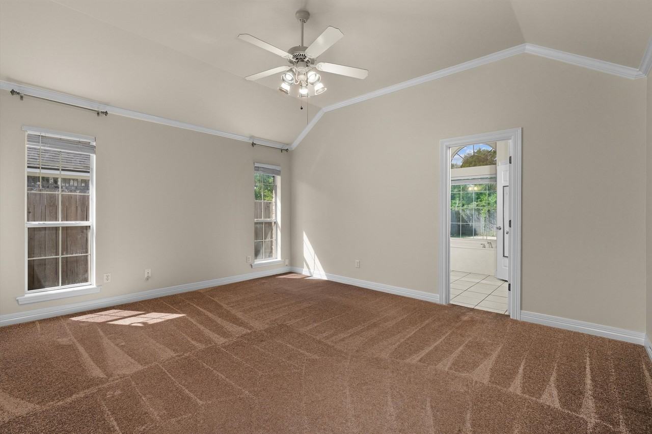 5814 Gold Crest Dr #1 - Photo 5 of 28