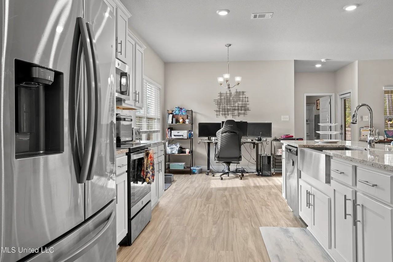 11672 Talla Dr #1 - Photo 7 of 17