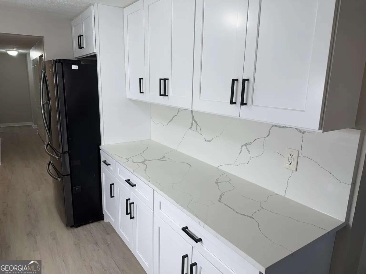 418 Engle Dr - Photo 2 of 14