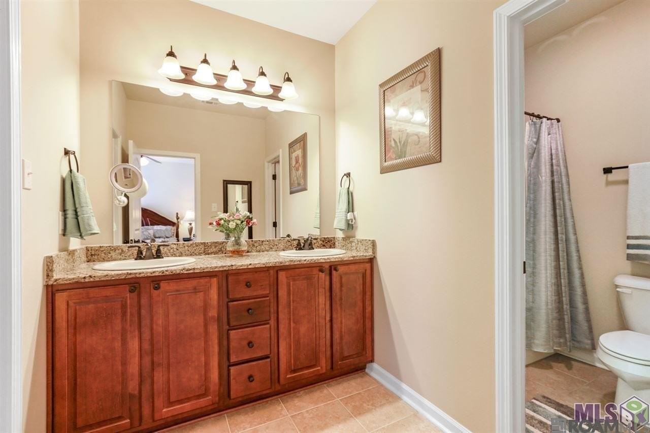 8604 Abertay Ave - Photo 7 of 10