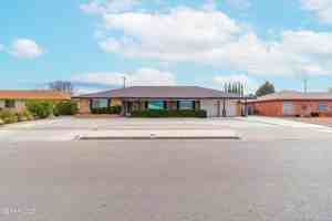 featured image of 8608 Catalpa Ln