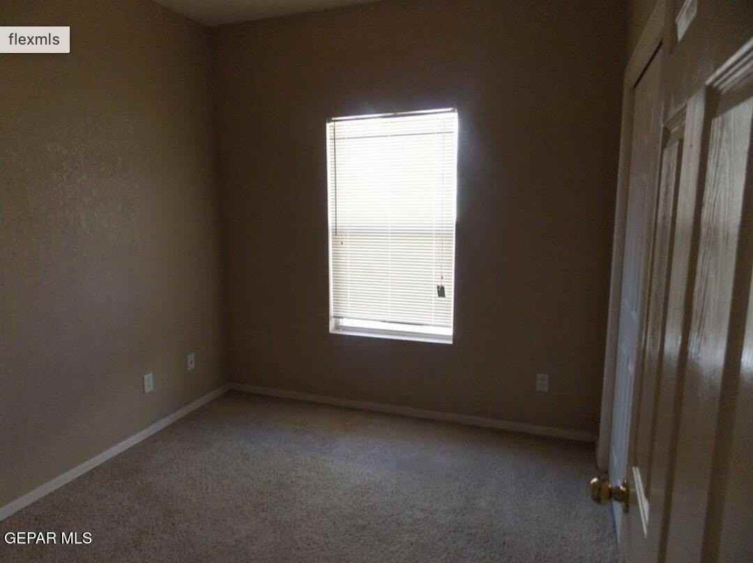 4212 Titanic Ave Unit B - Photo 5 of 10