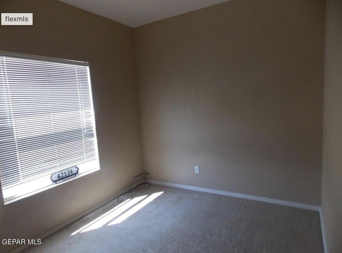 4212 Titanic Ave Unit B - Photo 6 of 10