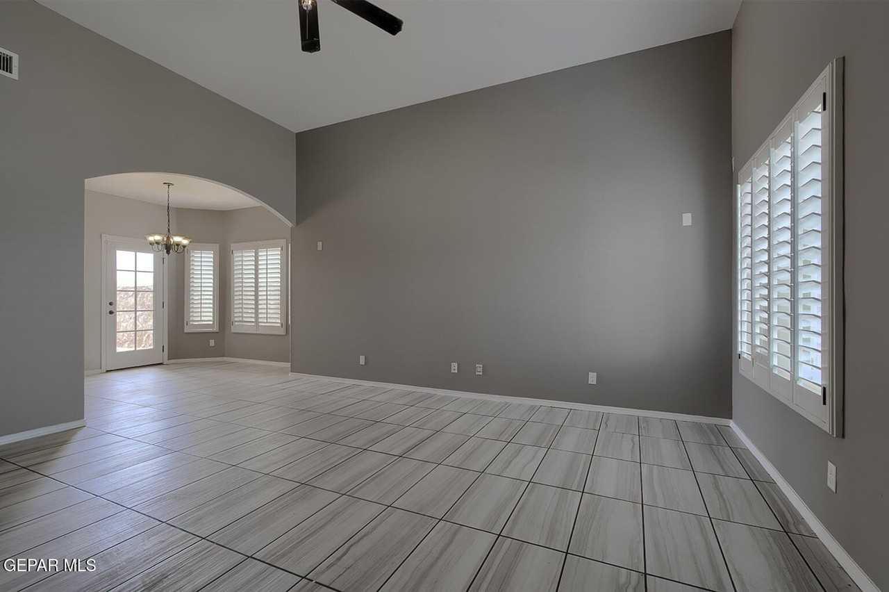 14708 Boer Trail Ave - Photo 5 of 29