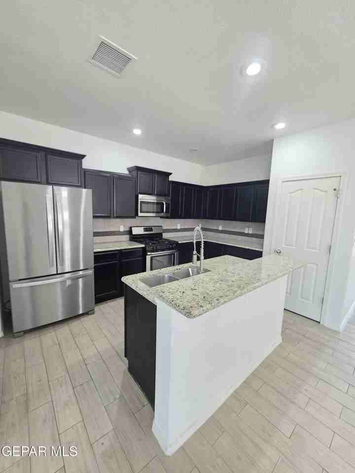 7517 Red Cedar Dr - Photo 7 of 23