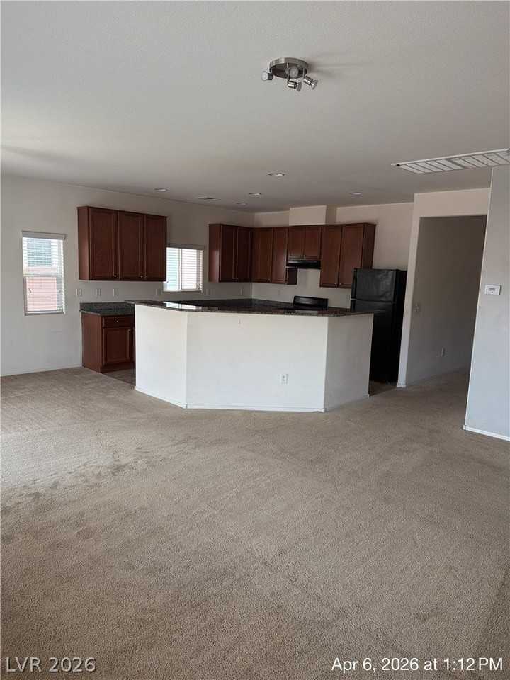 5724 Port Douglas Ct - Photo 2 of 17