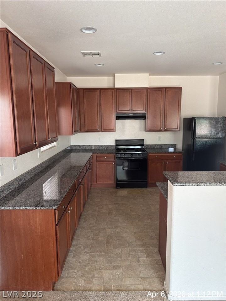 5724 Port Douglas Ct - Photo 5 of 17