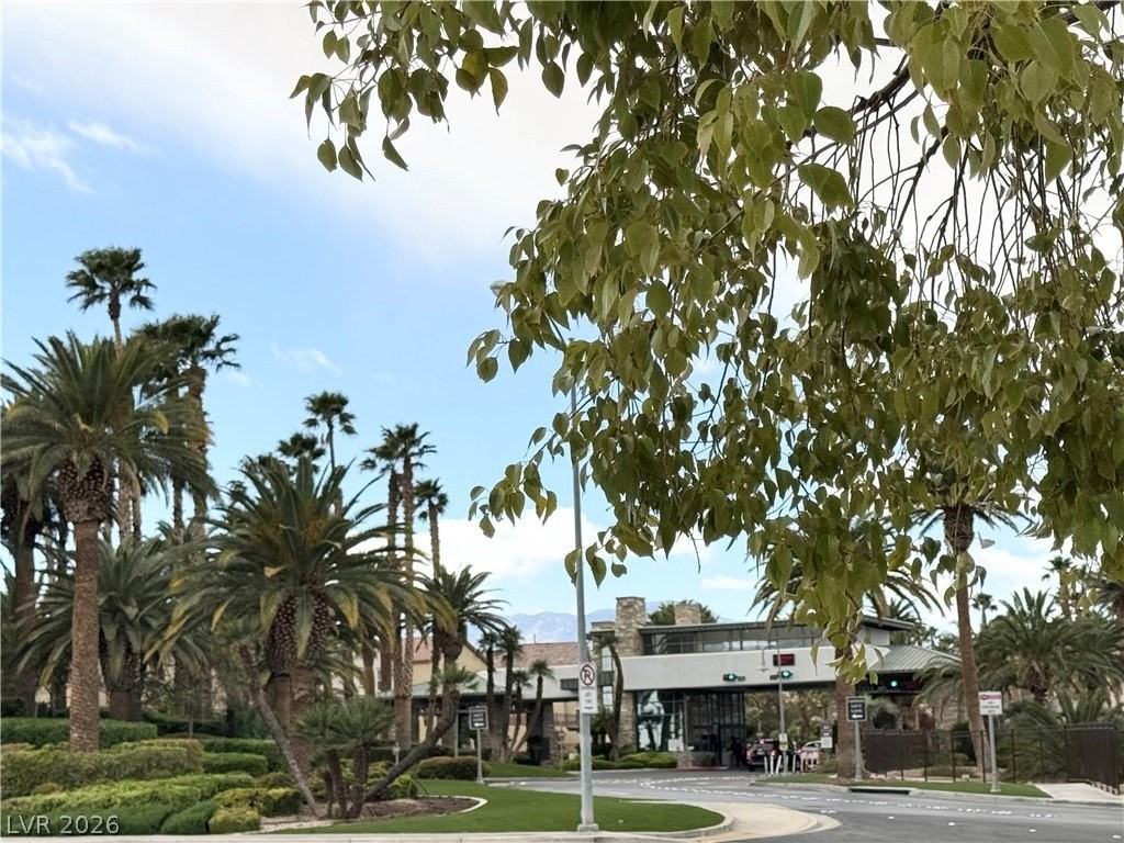 73 Daisy Springs Ct - Photo 3 of 23